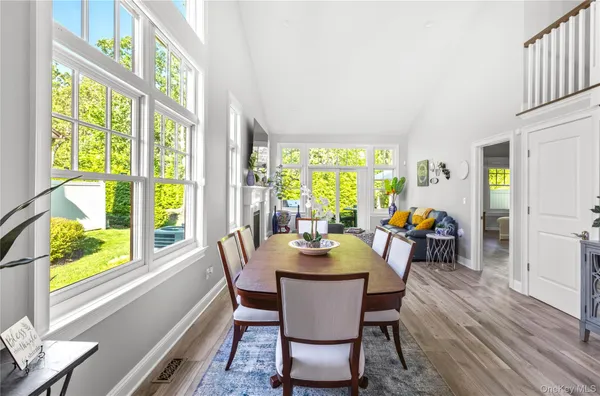 $940,000 | 89 Jims Trail, Bayport, NY 11705