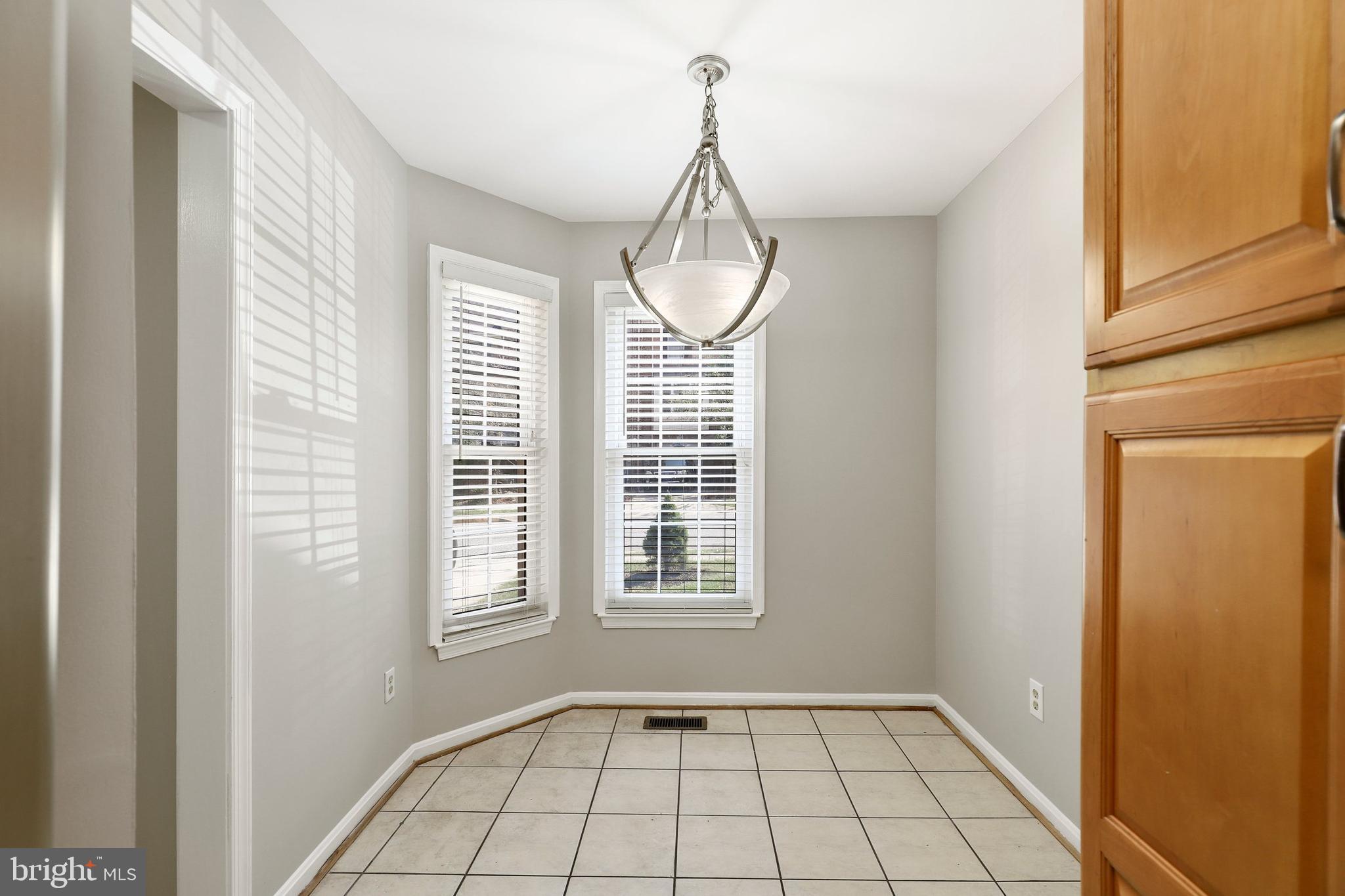 9306 Ispahan Loop Laurel, MD 20708 - Photo 3 of 67