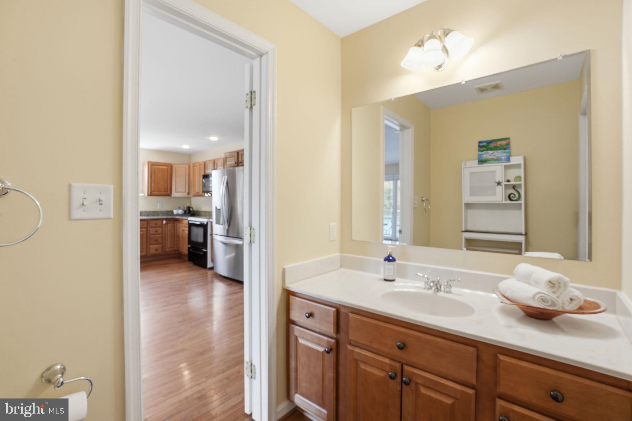 426 Riverside Drive Pasadena, MD 21122 - Photo 11 of 41