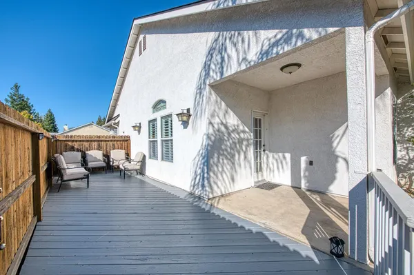 $665,000 | 290 West Loyola Avenue, Clovis, CA 93619