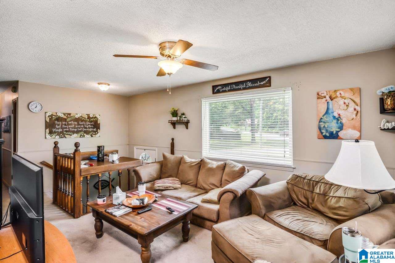 101 Reach Circle Alabaster, AL 35007 - Photo 4 of 23