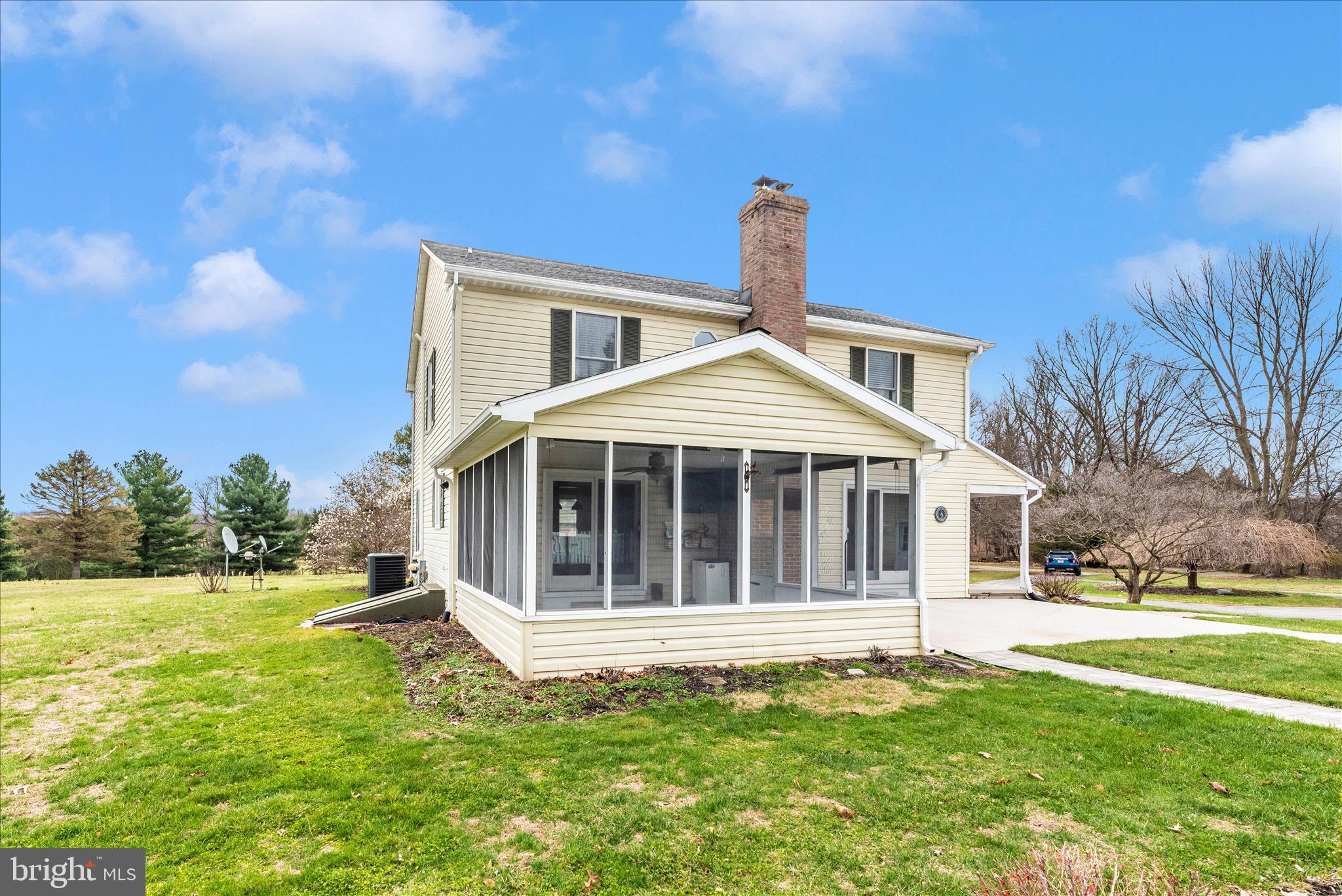 1150 Humbert Schoolhouse Road Westminster, MD 21158 - Photo 40 of 46 a front view of a house with a garden