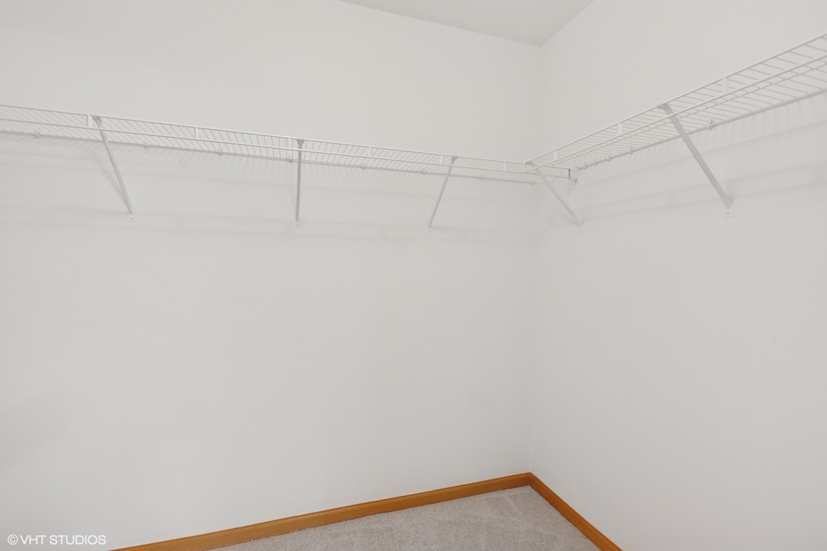 133 Springbrook Trail South Oswego, IL 60543 - Photo 16 of 29 a view of small space