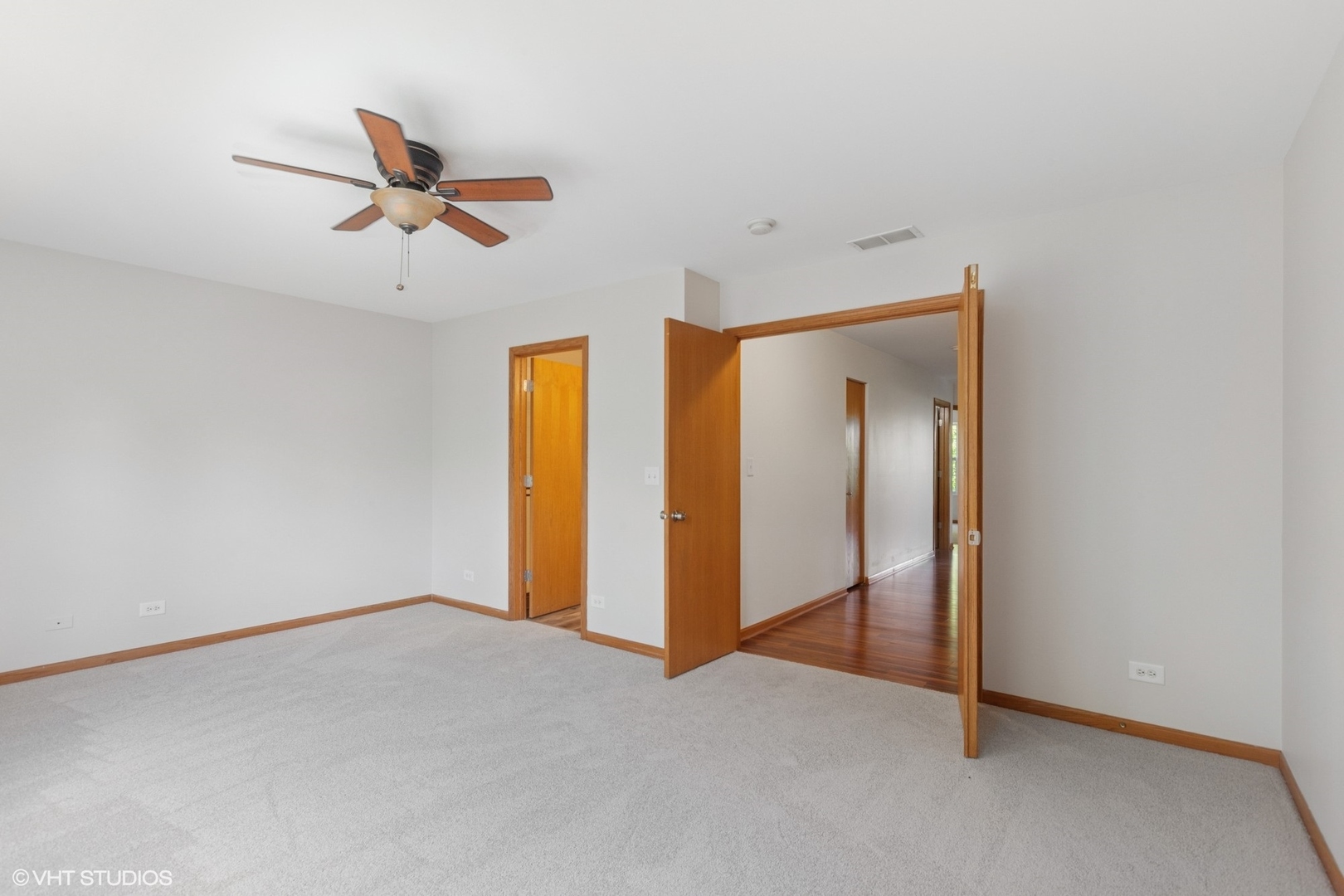 133 Springbrook Trail South Oswego, IL 60543 - Photo 10 of 29 a view of an empty room