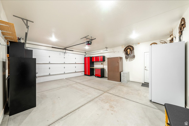 357 East Main Street Enterprise, UT 84725 - Photo 42 of 71 Garage featuring freestanding refrigerator
