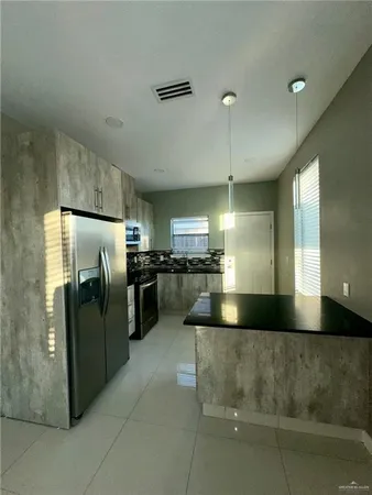 $1,180 | 619 Cathedral Hill, Unit 3, Edinburg, TX 78541