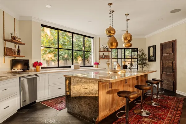 $23,000 | 4909 Woodley Avenue, Encino, CA 91436