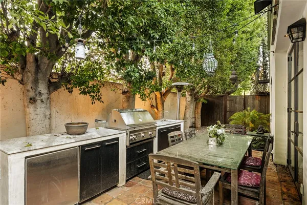 $23,000 | 4909 Woodley Avenue, Encino, CA 91436