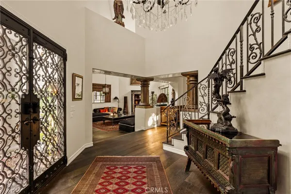 $23,000 | 4909 Woodley Avenue, Encino, CA 91436