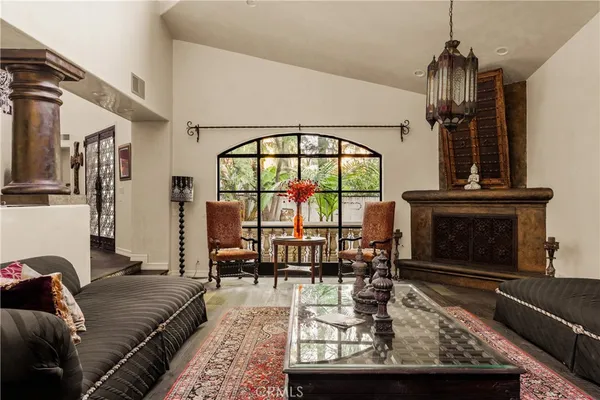 $23,000 | 4909 Woodley Avenue, Encino, CA 91436