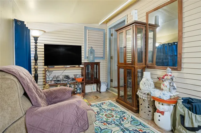 $189,900 | 3878 North Riverview Drive, Robstown, TX 78380