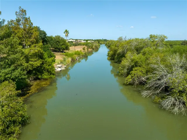 $189,900 | 3878 North Riverview Drive, Robstown, TX 78380