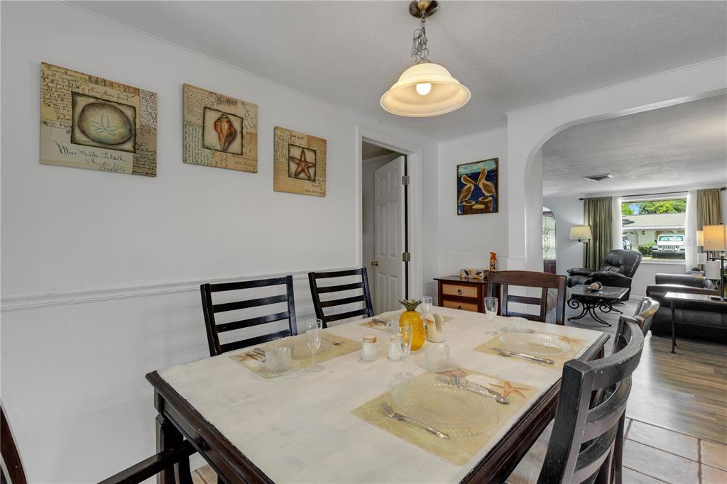 979 Kimball Road Venice, FL 34293 - Photo 8 of 40