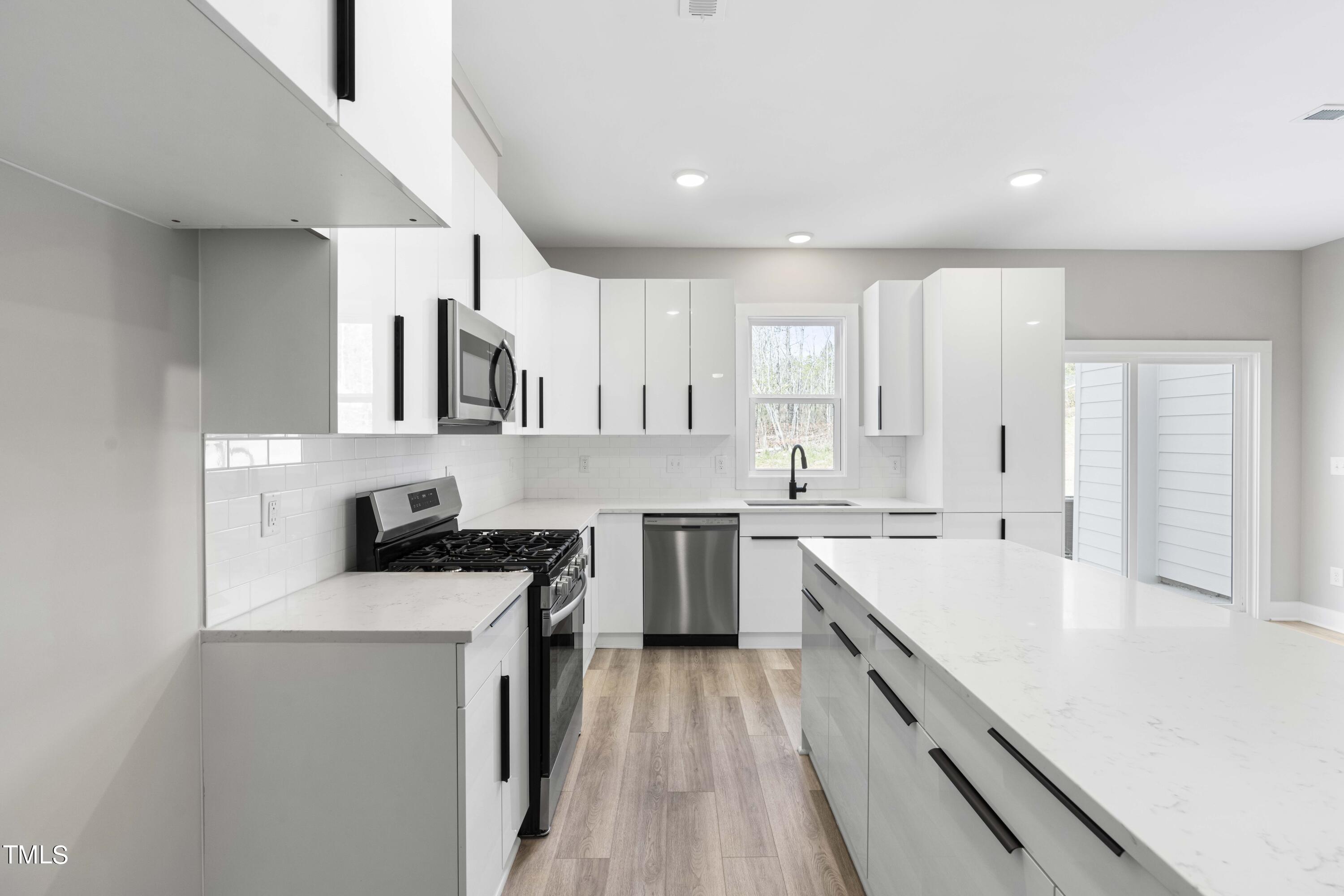 2011 Titanium Rock Road Durham, NC 27704 - Photo 8 of 25 Photo7