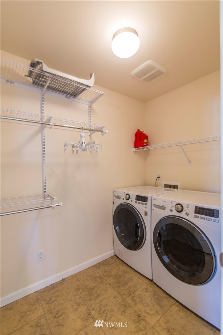 16313 Southeast 139th Court Renton, WA 98059 - Photo 13 of 20 Gallery Image 13