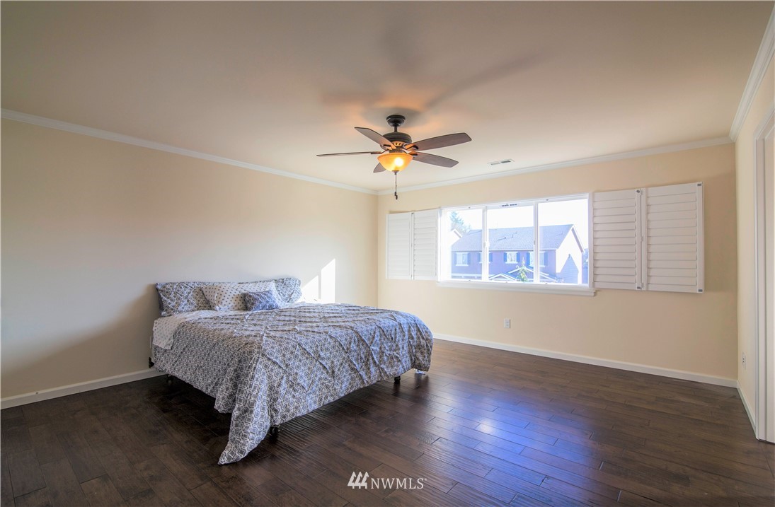 16313 Southeast 139th Court Renton, WA 98059 - Photo 6 of 20 Gallery Image 6