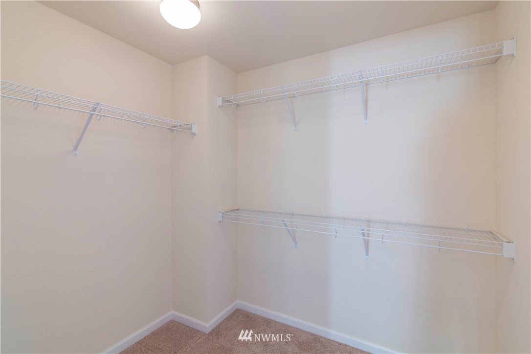 16313 Southeast 139th Court Renton, WA 98059 - Photo 9 of 20 Gallery Image 9