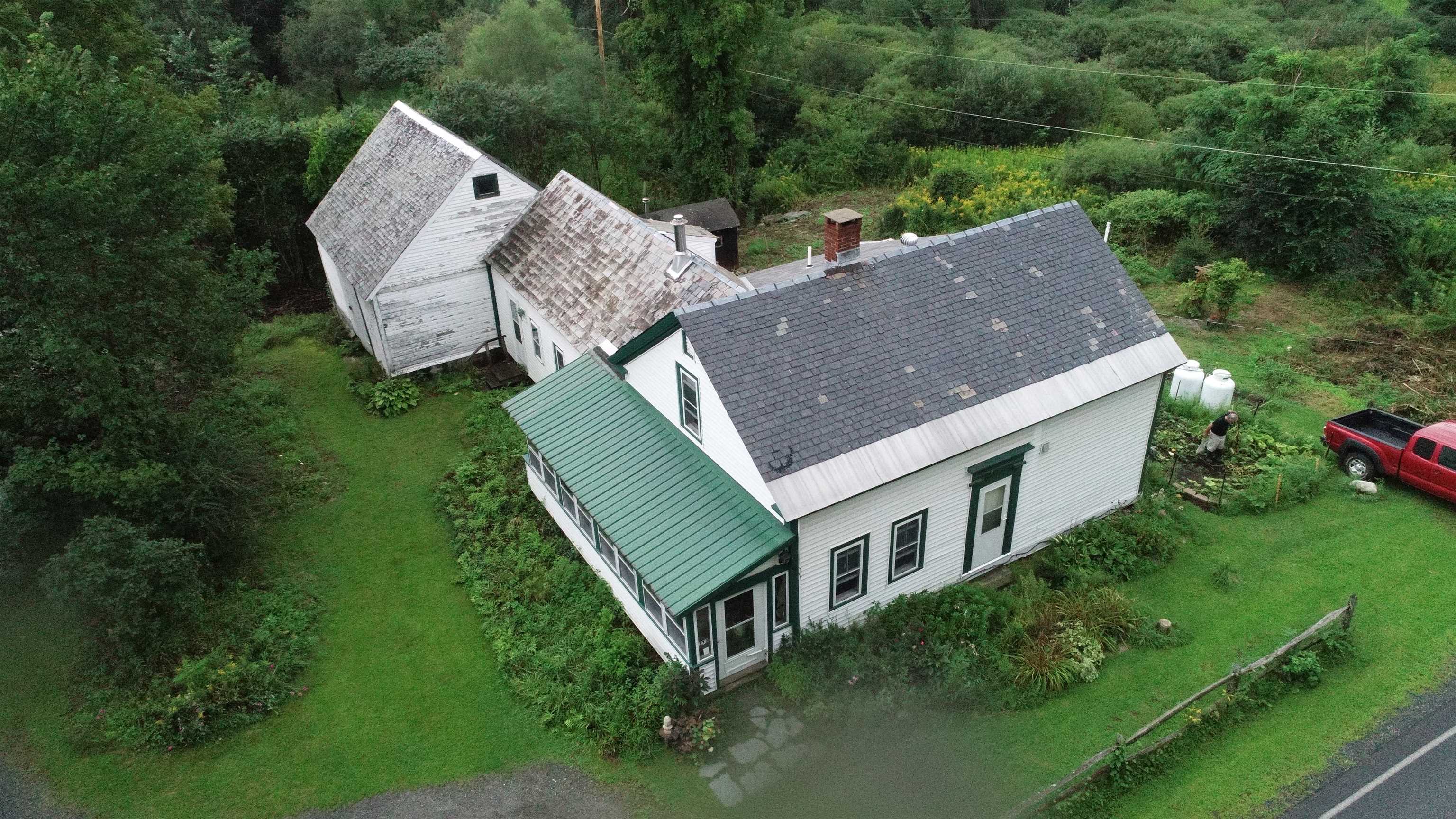 679 Weatherhead Hollow Road Guilford, VT 05301 - Photo 3 of 40
