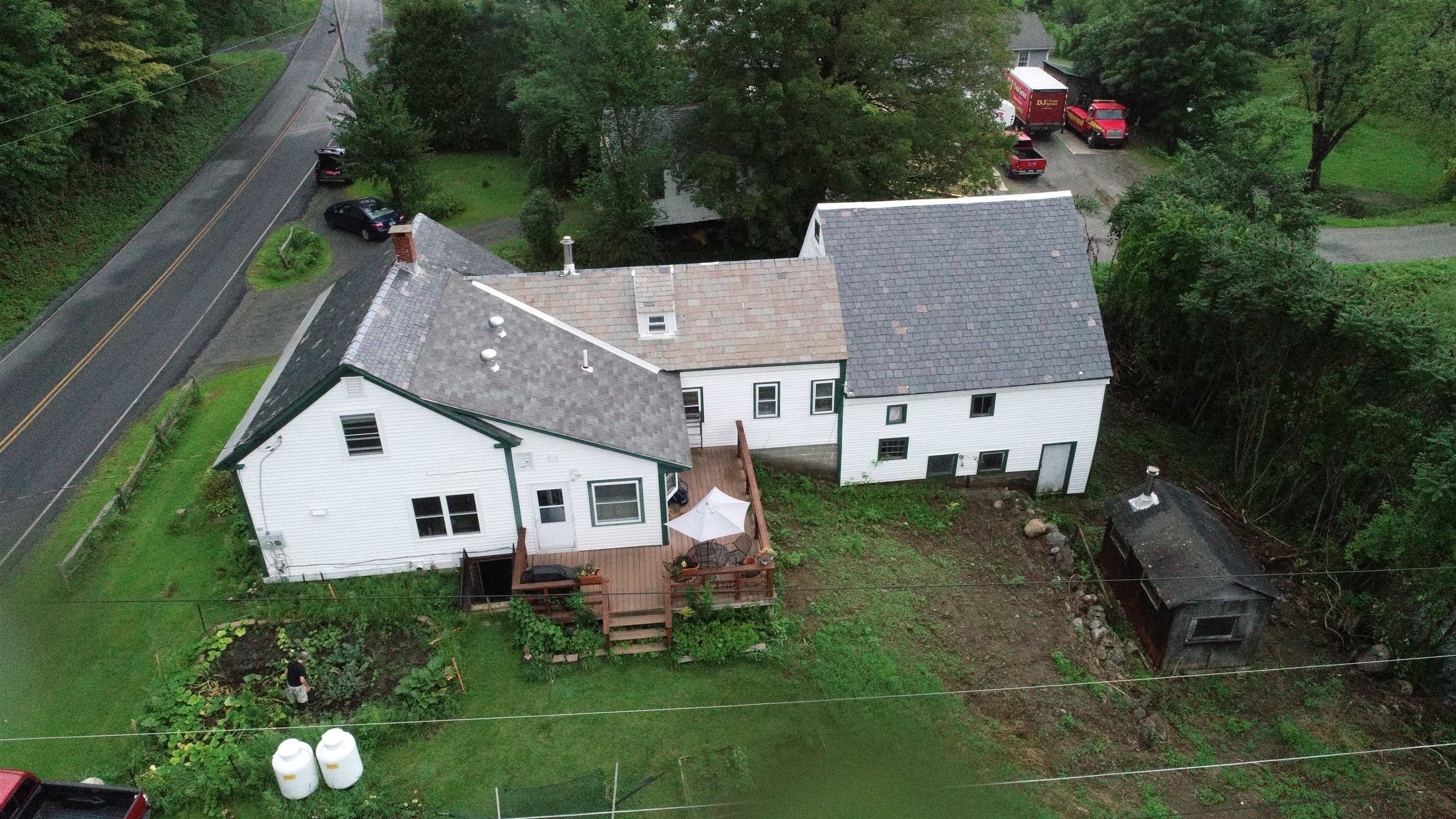 679 Weatherhead Hollow Road Guilford, VT 05301 - Photo 4 of 40