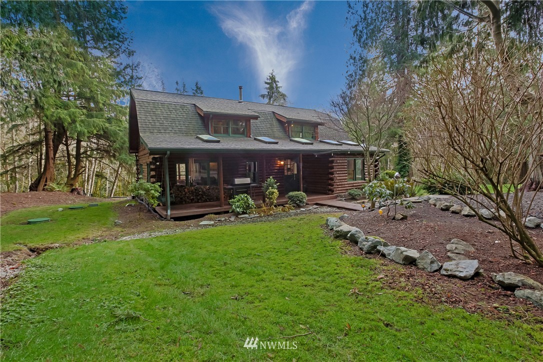 2039 Woods Road East Port Orchard, WA 98366 - Photo 1 of 24 Gallery Image 1