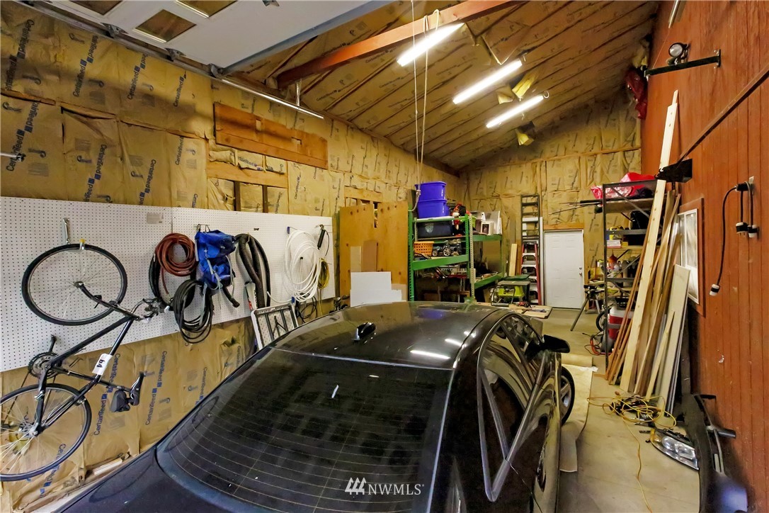 2039 Woods Road East Port Orchard, WA 98366 - Photo 24 of 24 Gallery Image 24