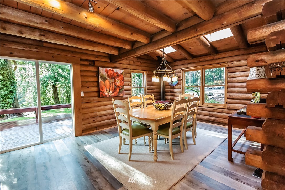 2039 Woods Road East Port Orchard, WA 98366 - Photo 9 of 24 Gallery Image 9