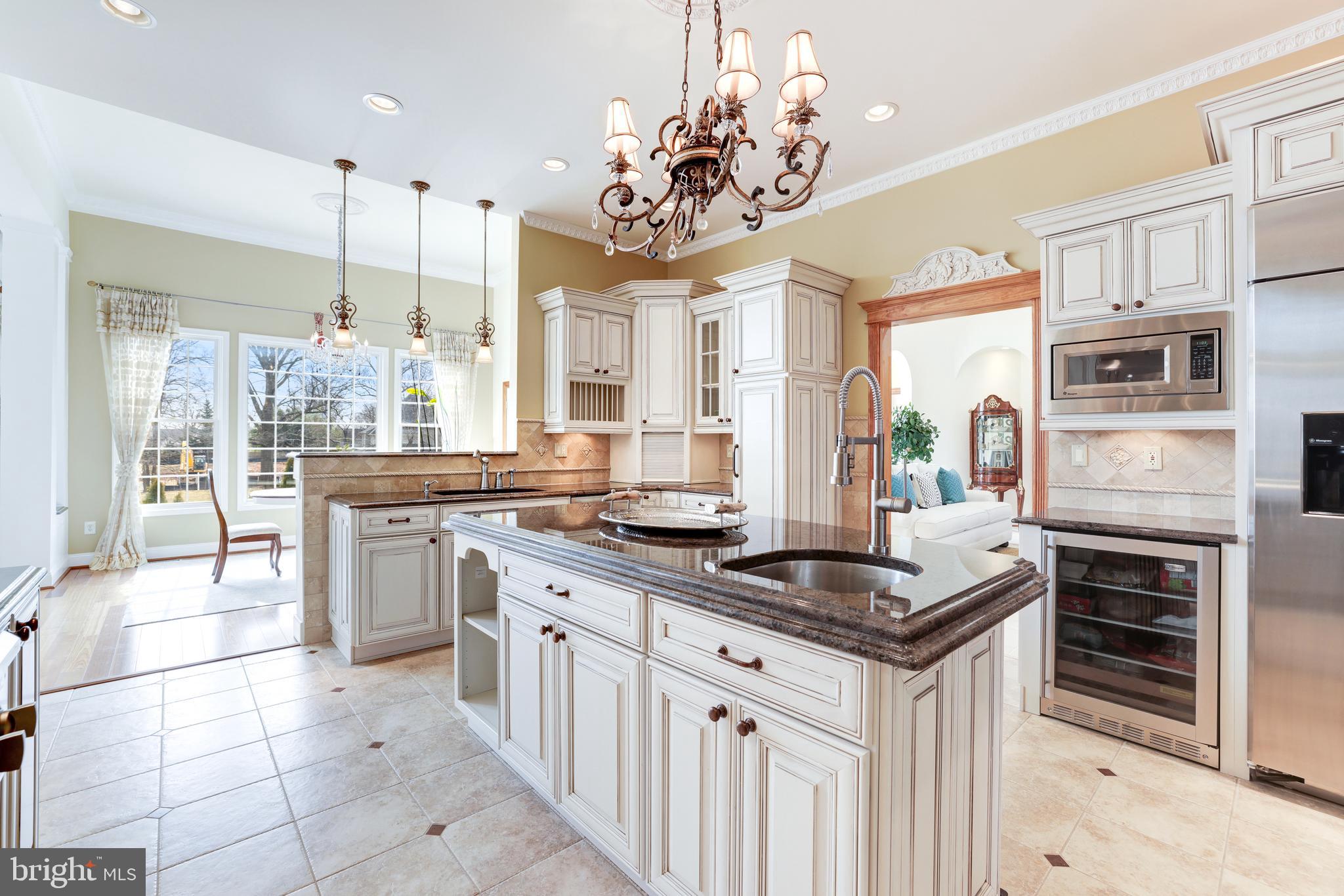 2909 Chain Bridge Road Oakton, VA 22124 - Photo 14 of 41 Gourmet Kitchen - Stainless Steel Appliances