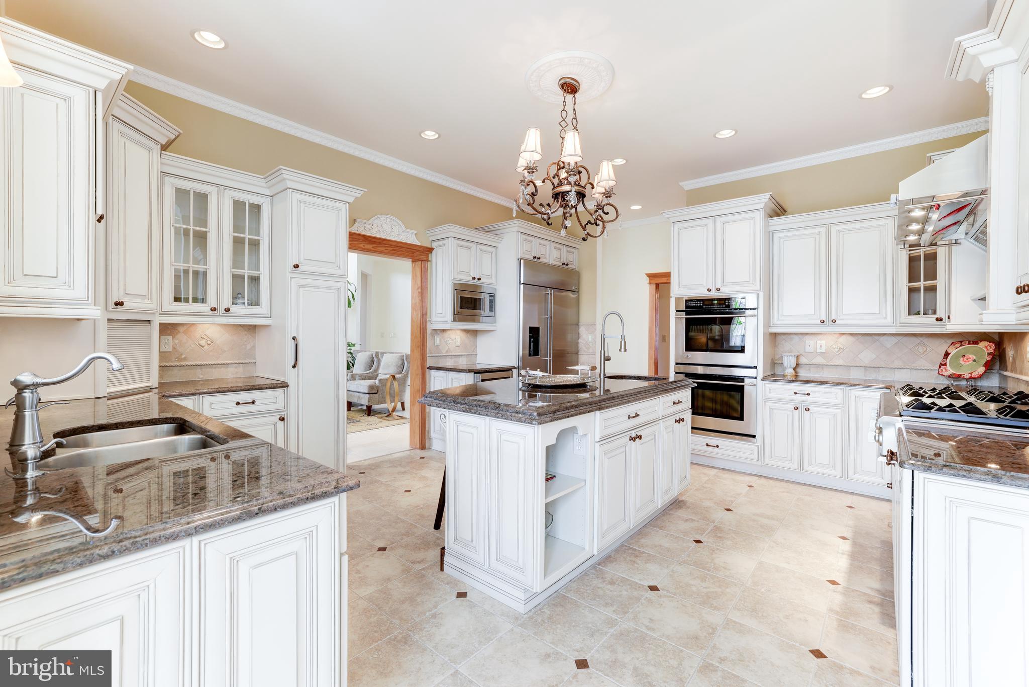 2909 Chain Bridge Road Oakton, VA 22124 - Photo 15 of 41 Gourmet Kitchen - Beautiful Cabinetry