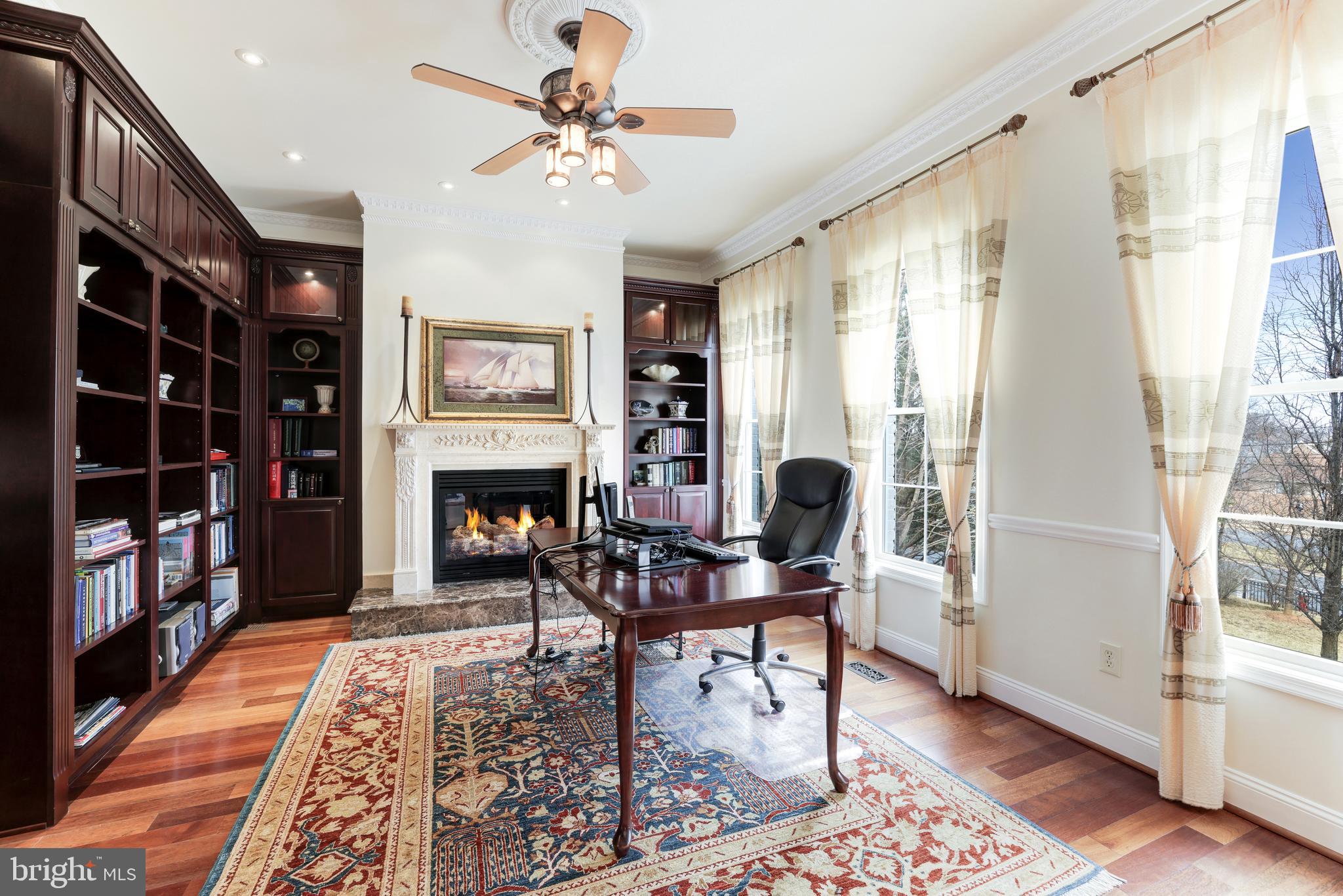 2909 Chain Bridge Road Oakton, VA 22124 - Photo 19 of 41 Office / Library