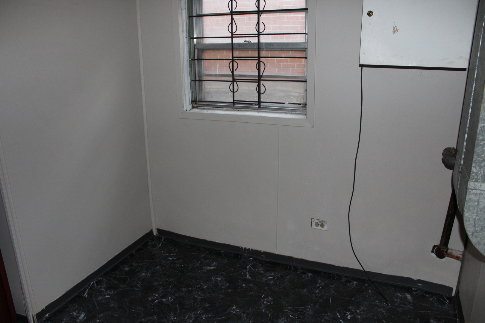 11630 South Throop Street Chicago, IL 60643 - Photo 12 of 15 a close up of a sink