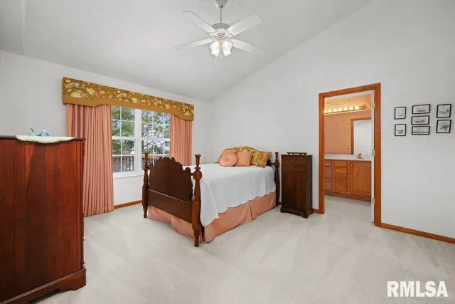 $350,000 | 5377 Red Fox Road, Bettendorf, IA 52722