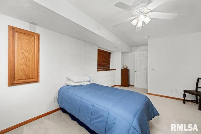 $350,000 | 5377 Red Fox Road, Bettendorf, IA 52722