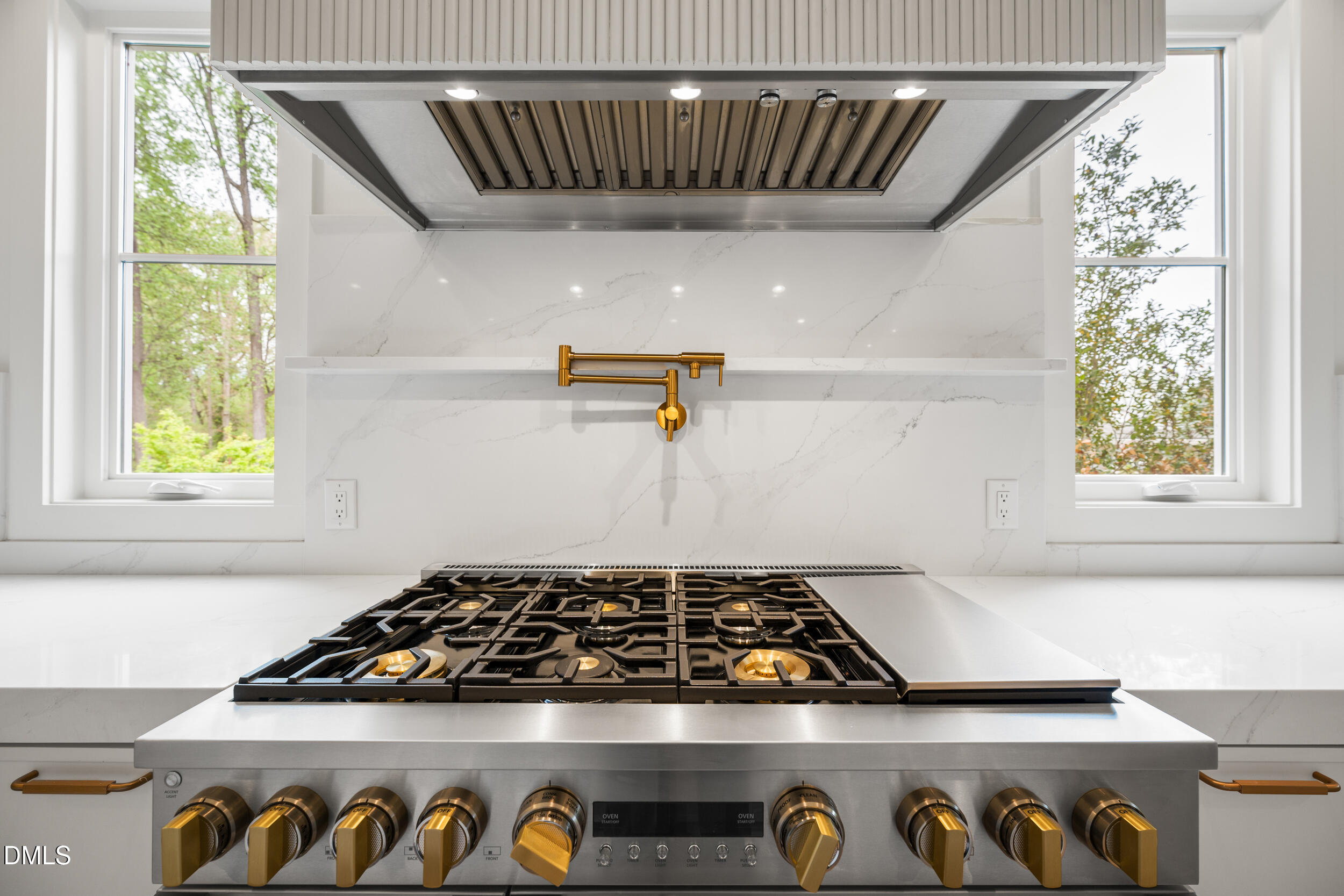 2817 Claremont Road Raleigh, NC 27608 - Photo 22 of 73 16 -2817 claremont rd, interior, kitchen