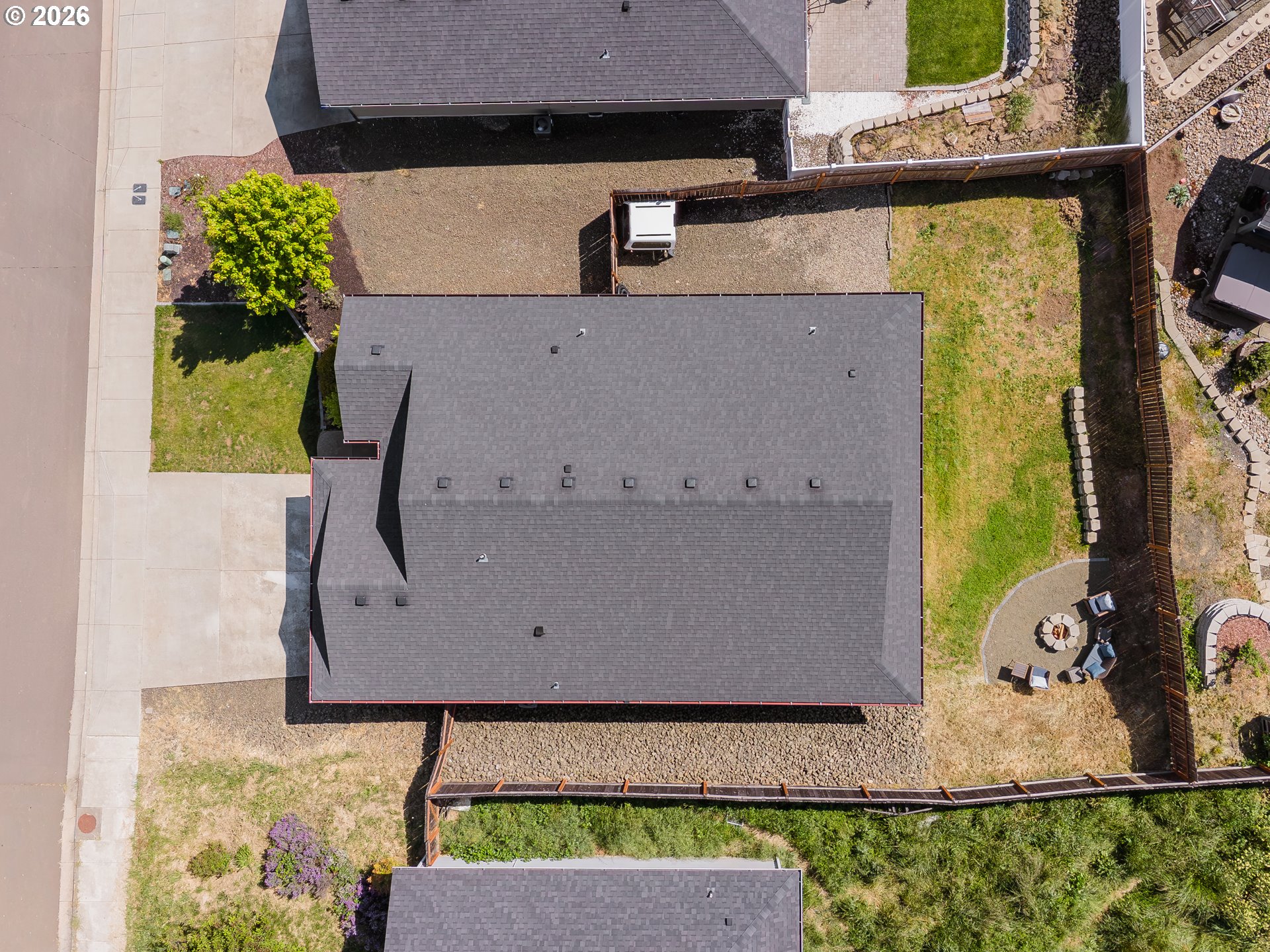 601 Southeast Rose Ridge Drive Winston, OR 97496 - Photo 35 of 40 an aerial view of a house with a yard