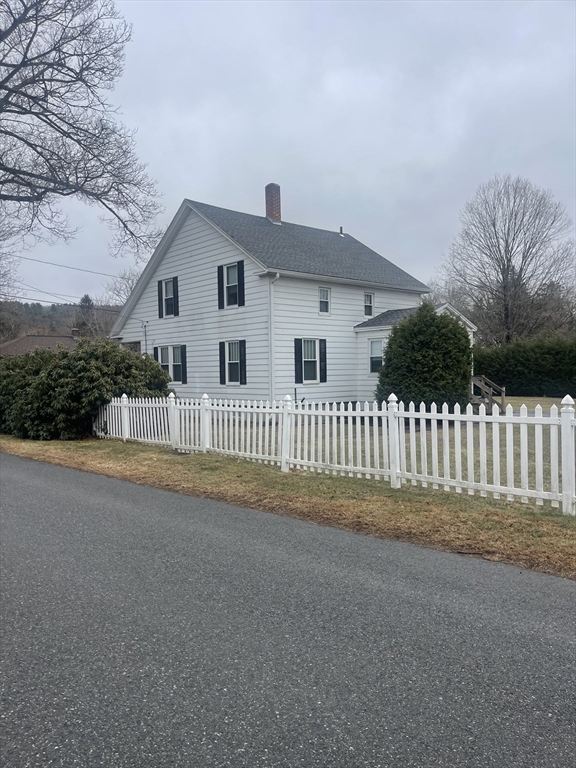 5 Lombard Avenue Athol, MA 01331 - Photo 2 of 32