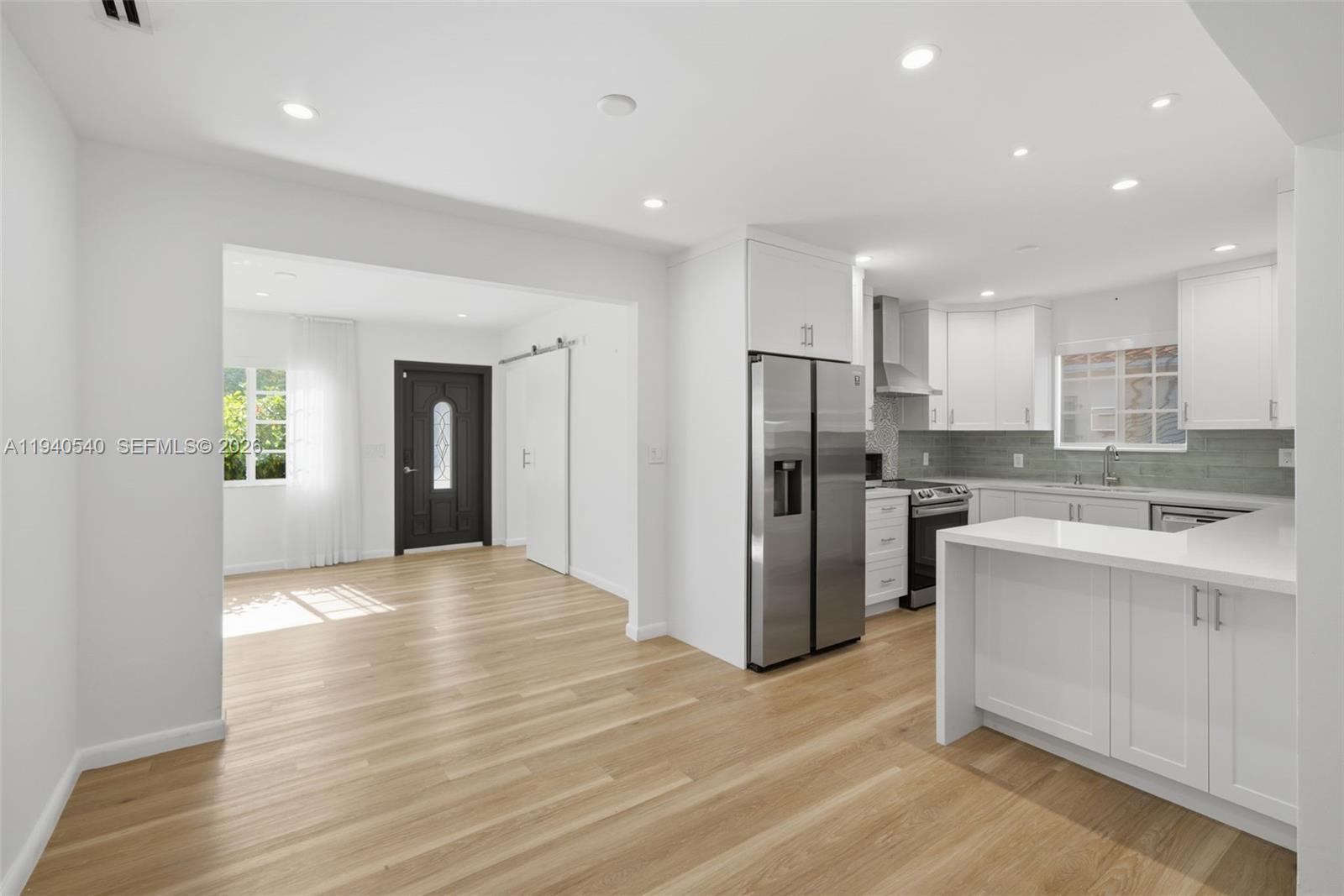 3681 Southwest 21st Street Miami, FL 33145 - Photo 11 of 50