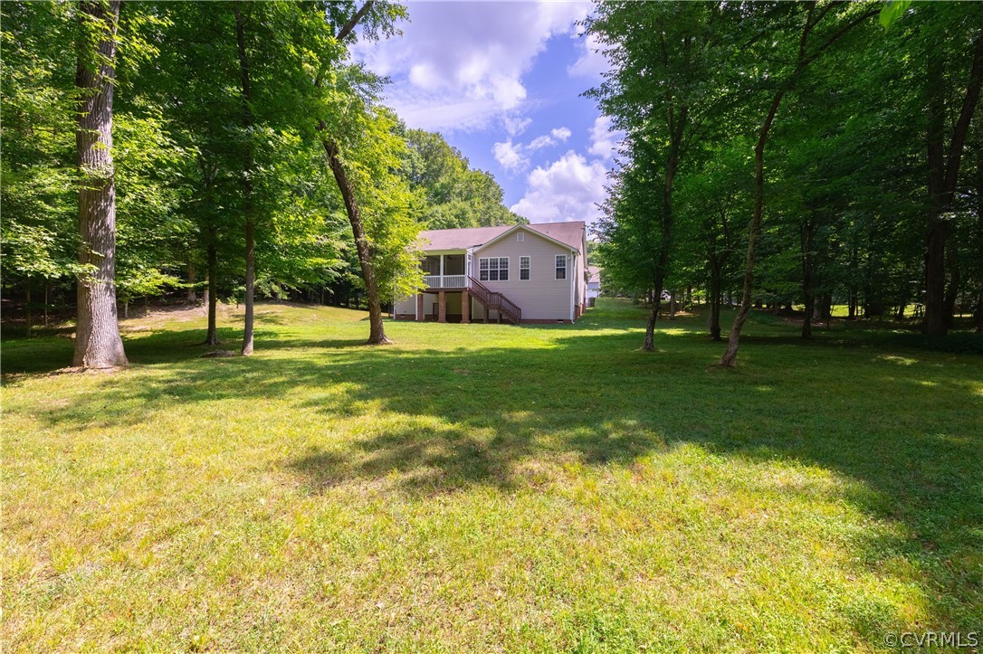 125 Jesse's Way Farmville, VA 23901 - Photo 37 of 42 a house with swimming pool in front of it