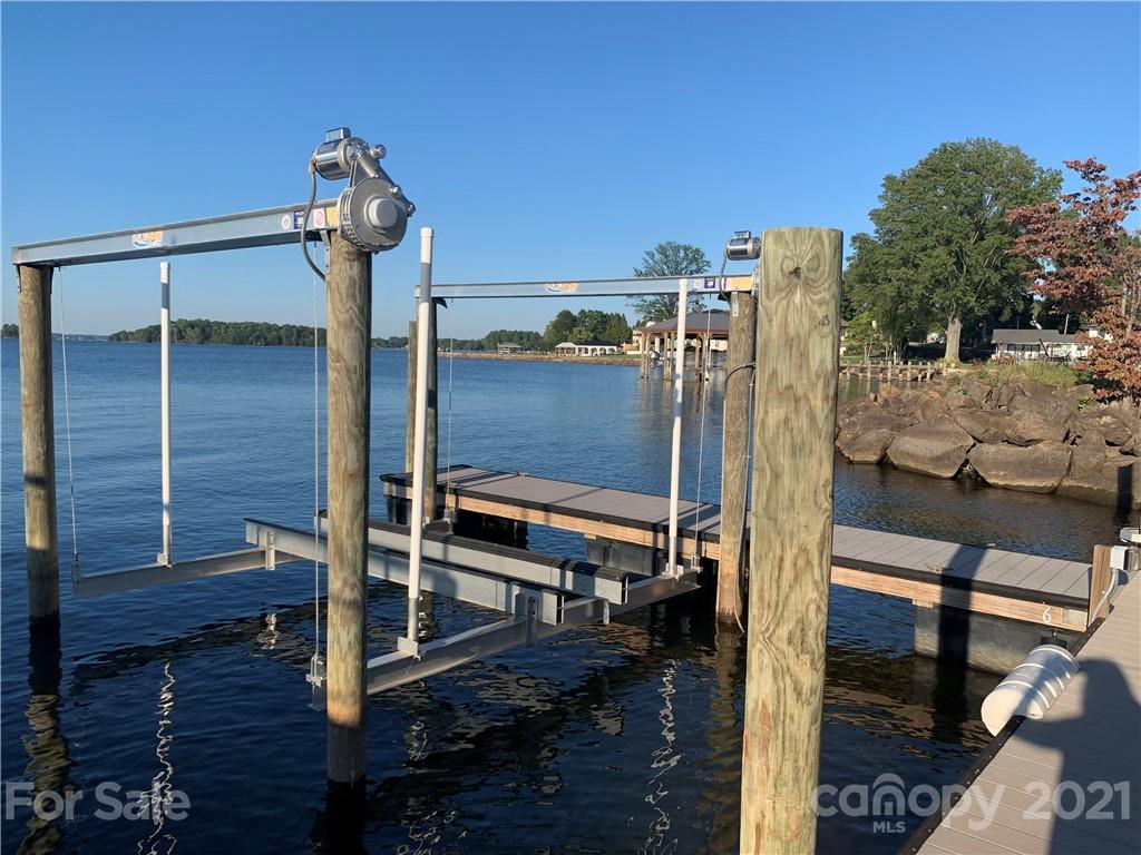 19032 Mountainview Drive Cornelius, NC 28031 - Photo 43 of 44 a balcony with view of living room