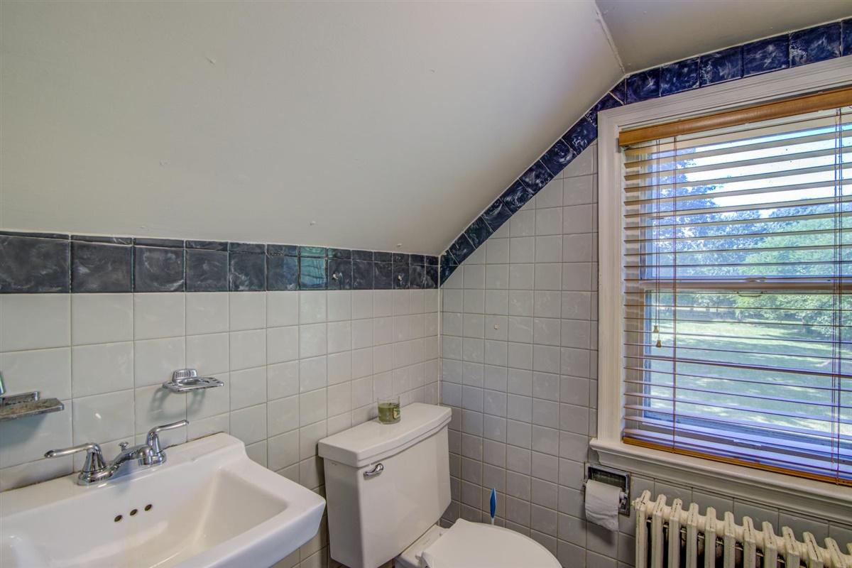 7054 Brookview Road Roanoke, VA 24019 - Photo 14 of 27 14-15-7054 Brookview Rd-6-9-Edit