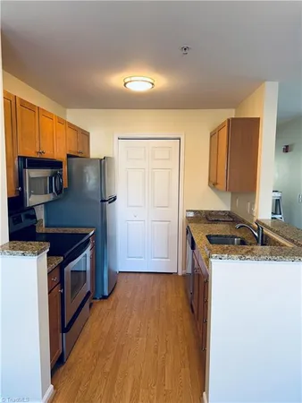 $190,000 | 107 Oak Wind Drive, Unit 102, Advance, NC 27006