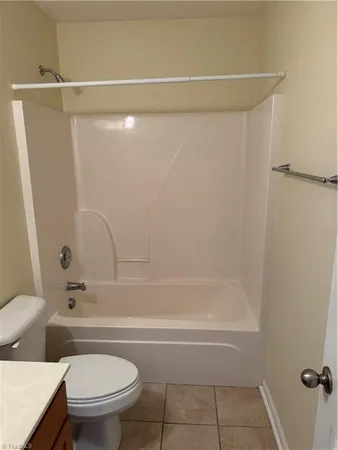 $190,000 | 107 Oak Wind Drive, Unit 102, Advance, NC 27006