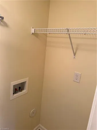 $190,000 | 107 Oak Wind Drive, Unit 102, Advance, NC 27006