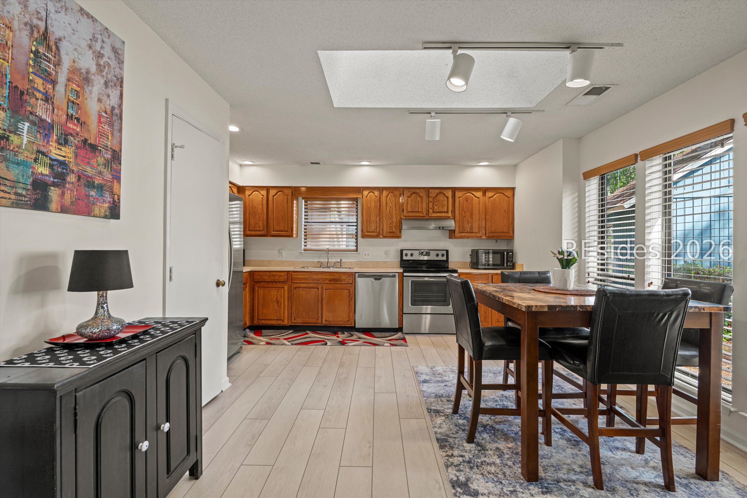36 Wee Road, Unit 36 Hilton Head Island, SC 29926 - Photo 7 of 31 Eat-in Kitchen