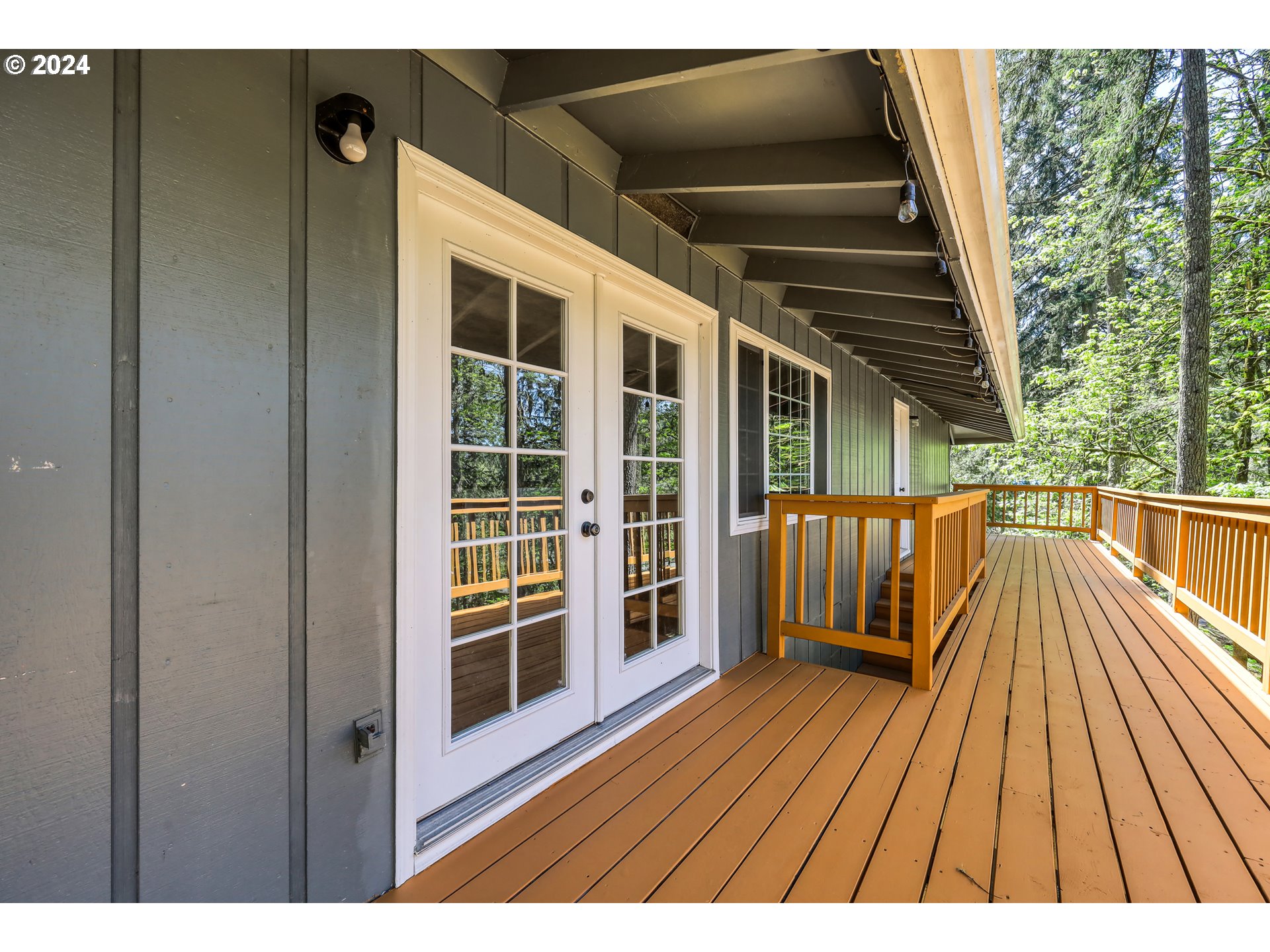 956 South 71st Street Springfield, OR 97478 - Photo 36 of 44 a view of balcony with wooden floor