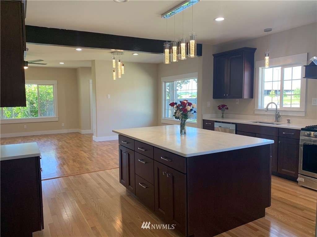 1245 Bishop Road Chehalis, WA 98532 - Photo 4 of 37