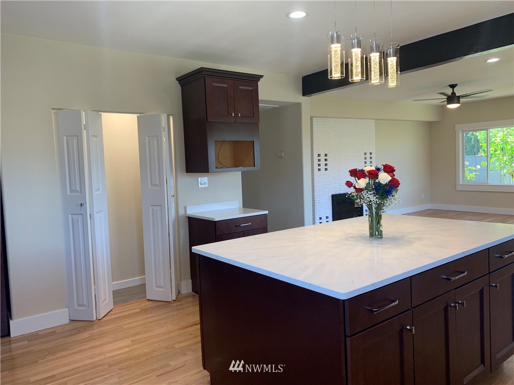 1245 Bishop Road Chehalis, WA 98532 - Photo 5 of 37
