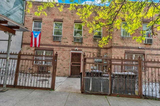 a view of a building with entryway