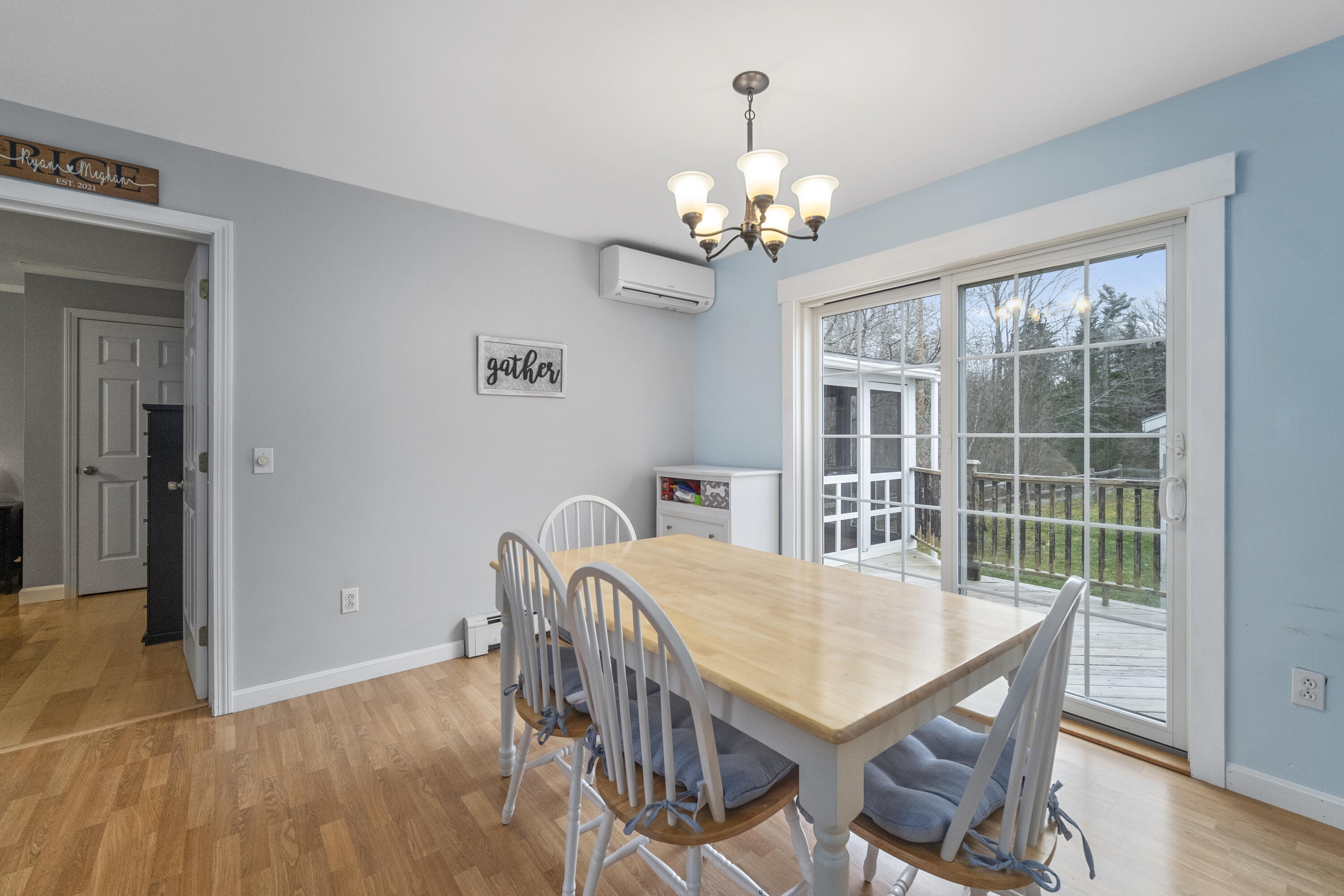 212 Ridge Road Tenants Harbor, ME 04860 - Photo 11 of 53 Dining slider