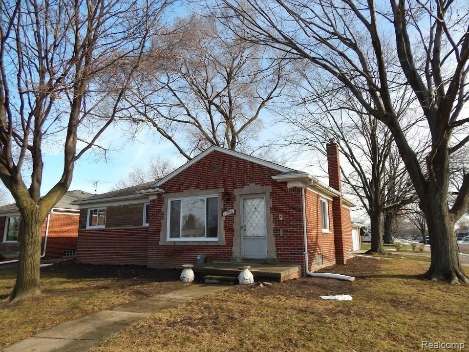 21900 Kelly Road Eastpointe, MI 48021 - Photo 1 of 38