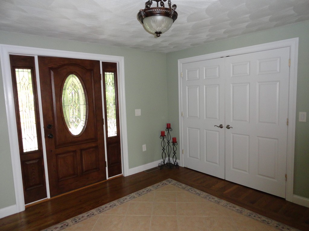 32 Old Meetinghouse Road Townsend, MA 01469 - Photo 6 of 25 Gallery Image 6